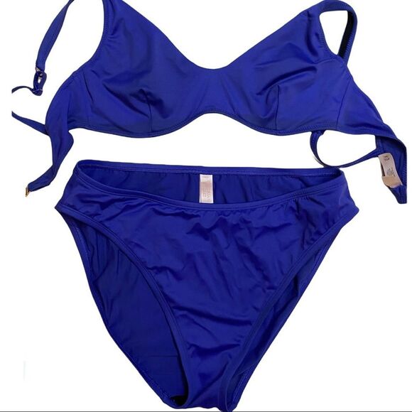 Victoria’s Secret 2Piece Bathing Suit Bottoms size Medium Top Size 34C - Picture 1 of 3